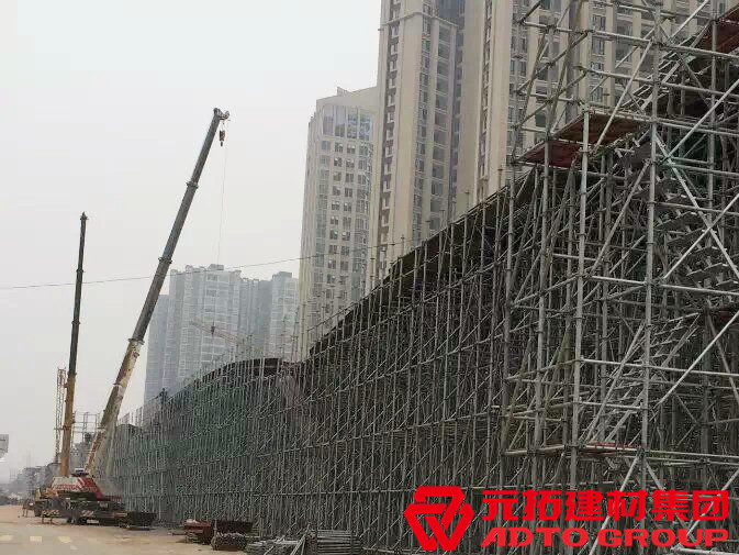 建筑施工承插型盤扣式腳手架一噸每天多少租金？